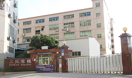 <b>信息技術(shù)打開散熱市場新空間，三巨電機(jī)拾級而上驅(qū)動(dòng)發(fā)展</b>